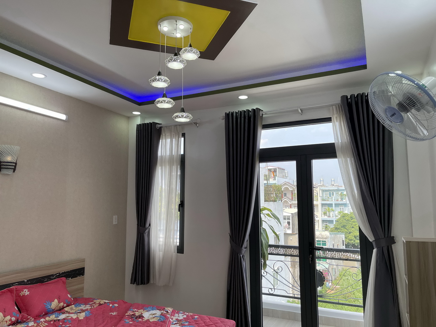 C.Chủ bán 4 lầu tk Singapore đẹp lung linh hẻm nhựa 8m - 240/24 Phạm Văn Chiêu - Hoa hồng 1% gửi AE